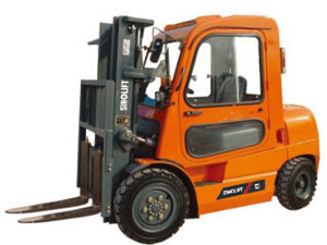 G Series I.C. Forklift with Clamp